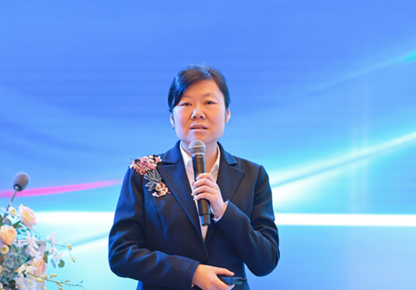 贵州茅台总经理王莉被带走调查？公司回应：系外出学习两个月，将于5月初返回